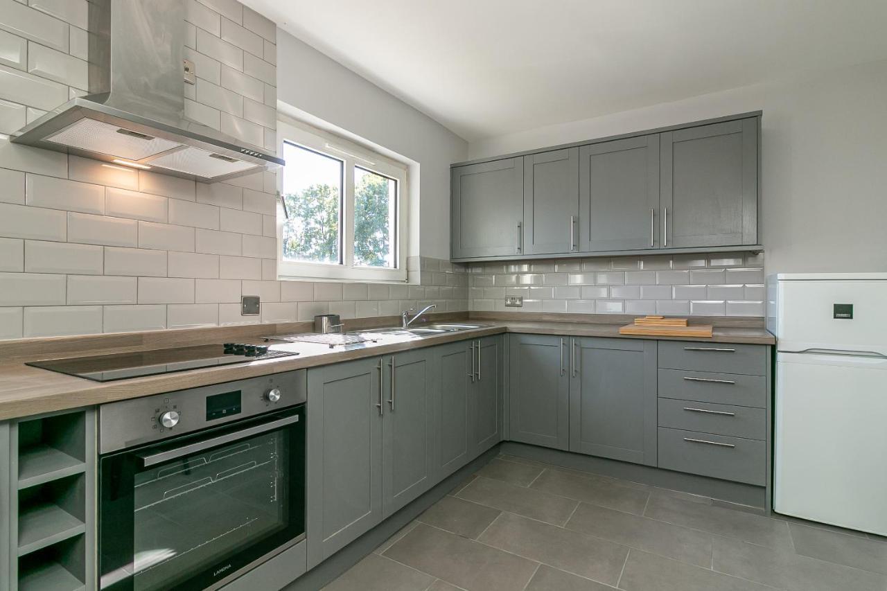 Hillcrest Lodge Stevenage Bagian luar foto